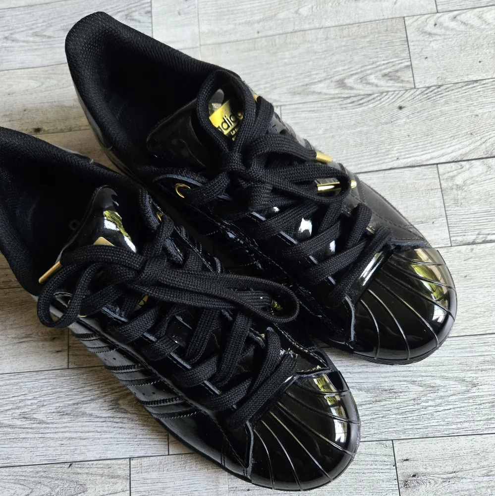 Adidas Superstar Metal Toe Sneakers - Picture 3 of 8